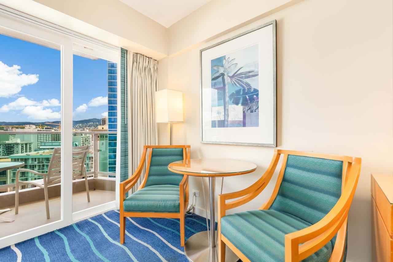Castle At Ala Moana Hotel โฮโนลูลู ภายนอก รูปภาพ