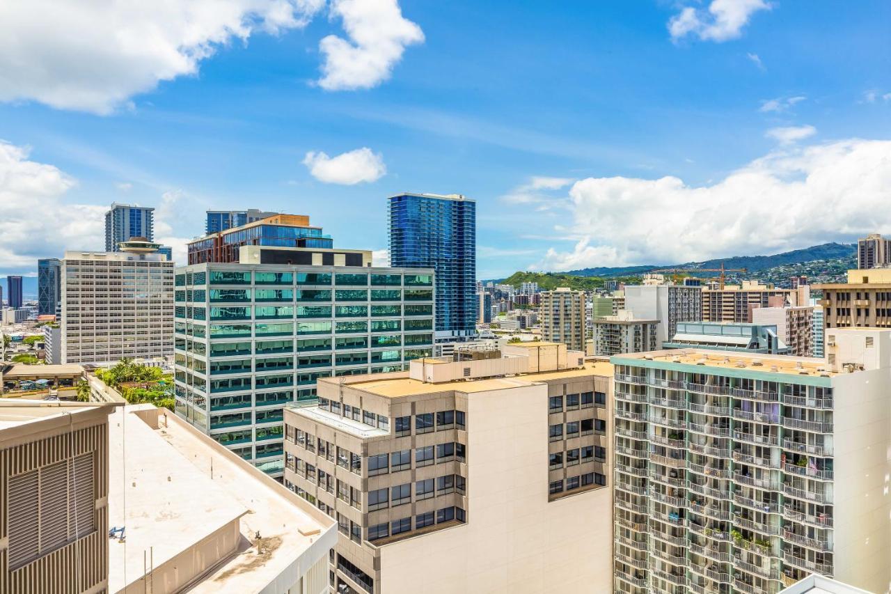 Castle At Ala Moana Hotel โฮโนลูลู ภายนอก รูปภาพ