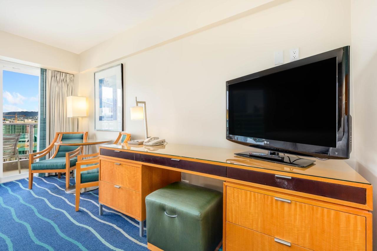 Castle At Ala Moana Hotel โฮโนลูลู ภายนอก รูปภาพ