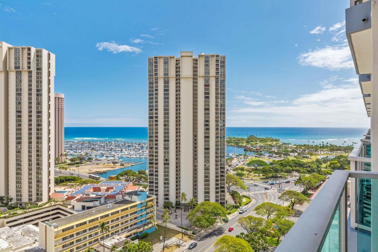 Castle At Ala Moana Hotel โฮโนลูลู ภายนอก รูปภาพ