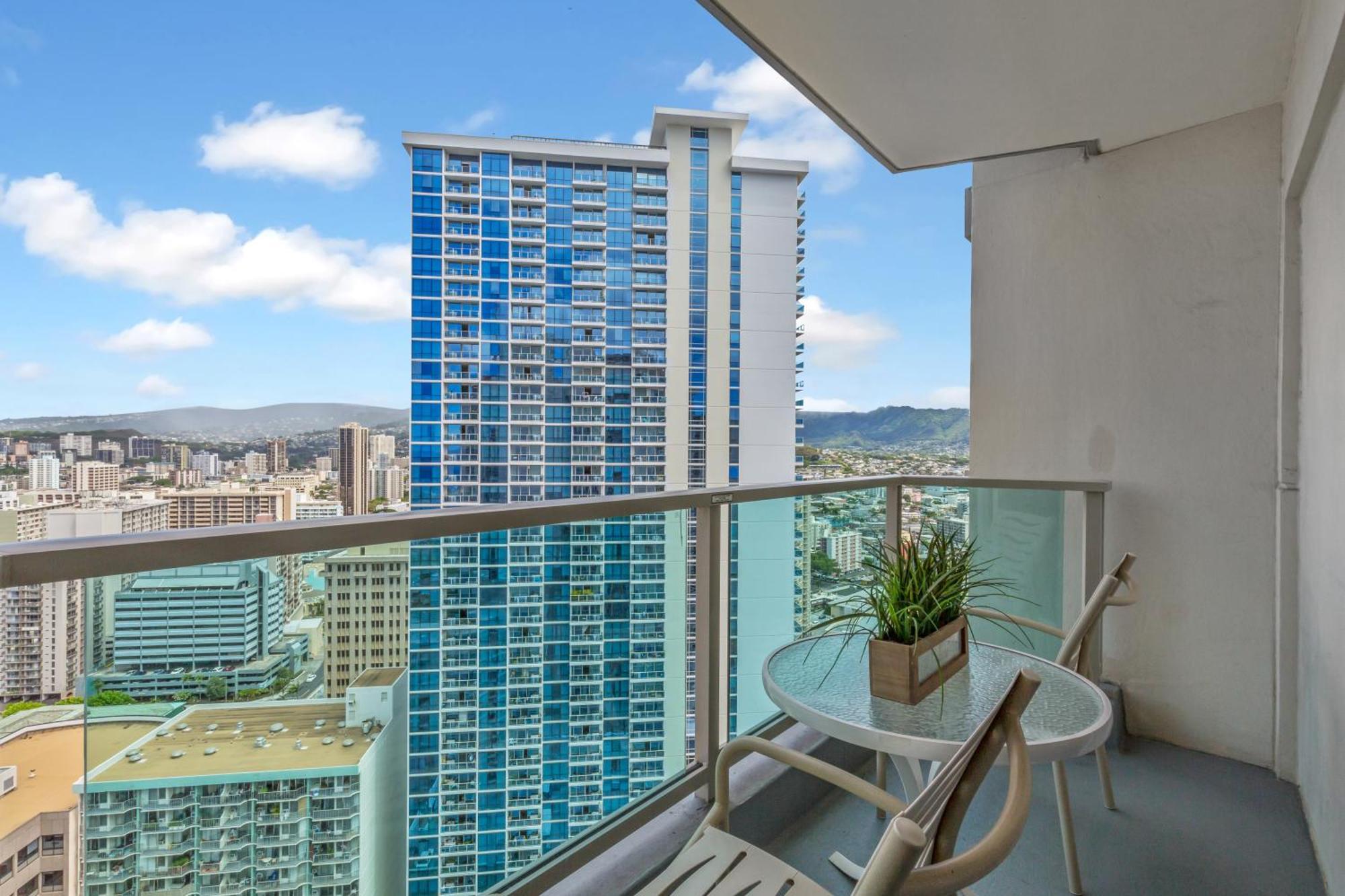 Castle At Ala Moana Hotel โฮโนลูลู ภายนอก รูปภาพ